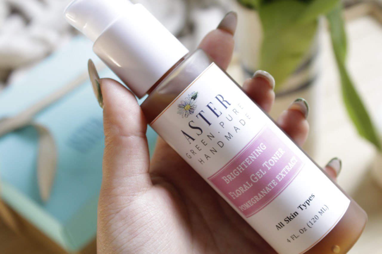 Brightening Lifting Floral Gel Toner