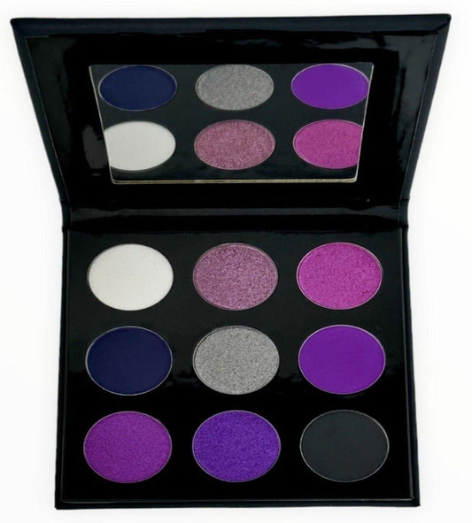 REIGN EYESHADOW PALETTE