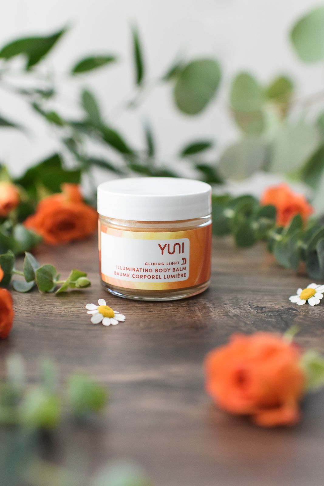 YUNI GLIDING LIGHT Illuminating Multipurpose Beauty Balm