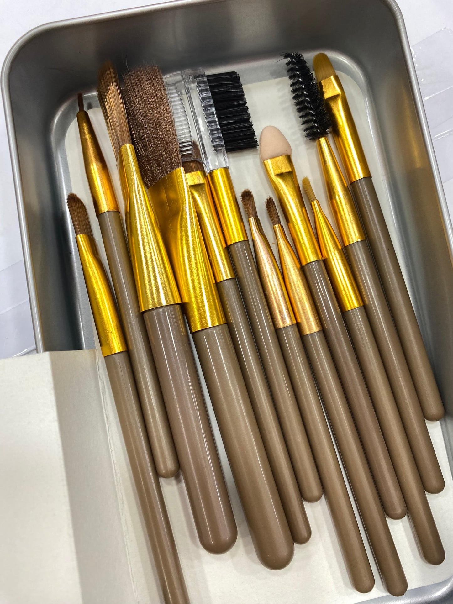 Professional Makeup brush set pack of 12 pcs brushes